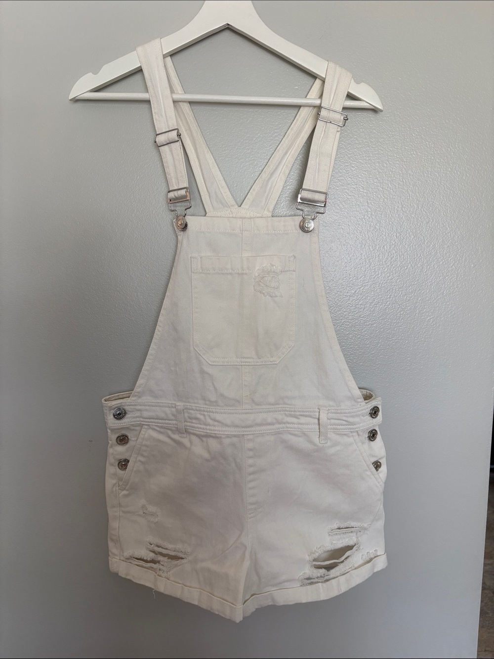 Forever 21 White Distressed Denim Short Overalls